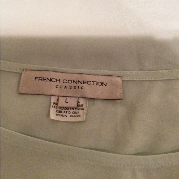 ⬇️Price Drop ⬇️🛍️2 for $25🛍️Long sleeve sheer French connection slip on blouse - Picture 2 of 3